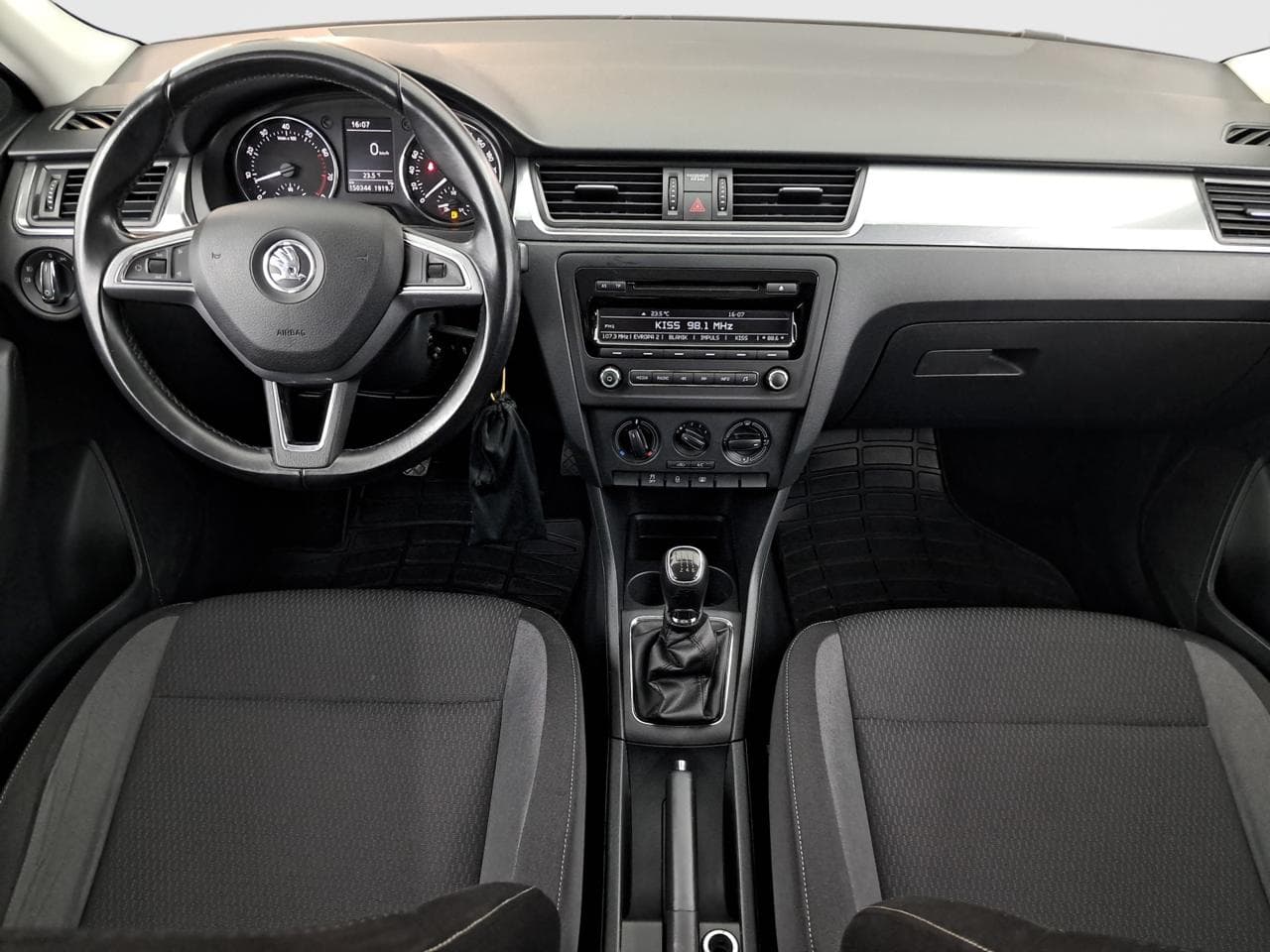 2015 Škoda RAPID - 10