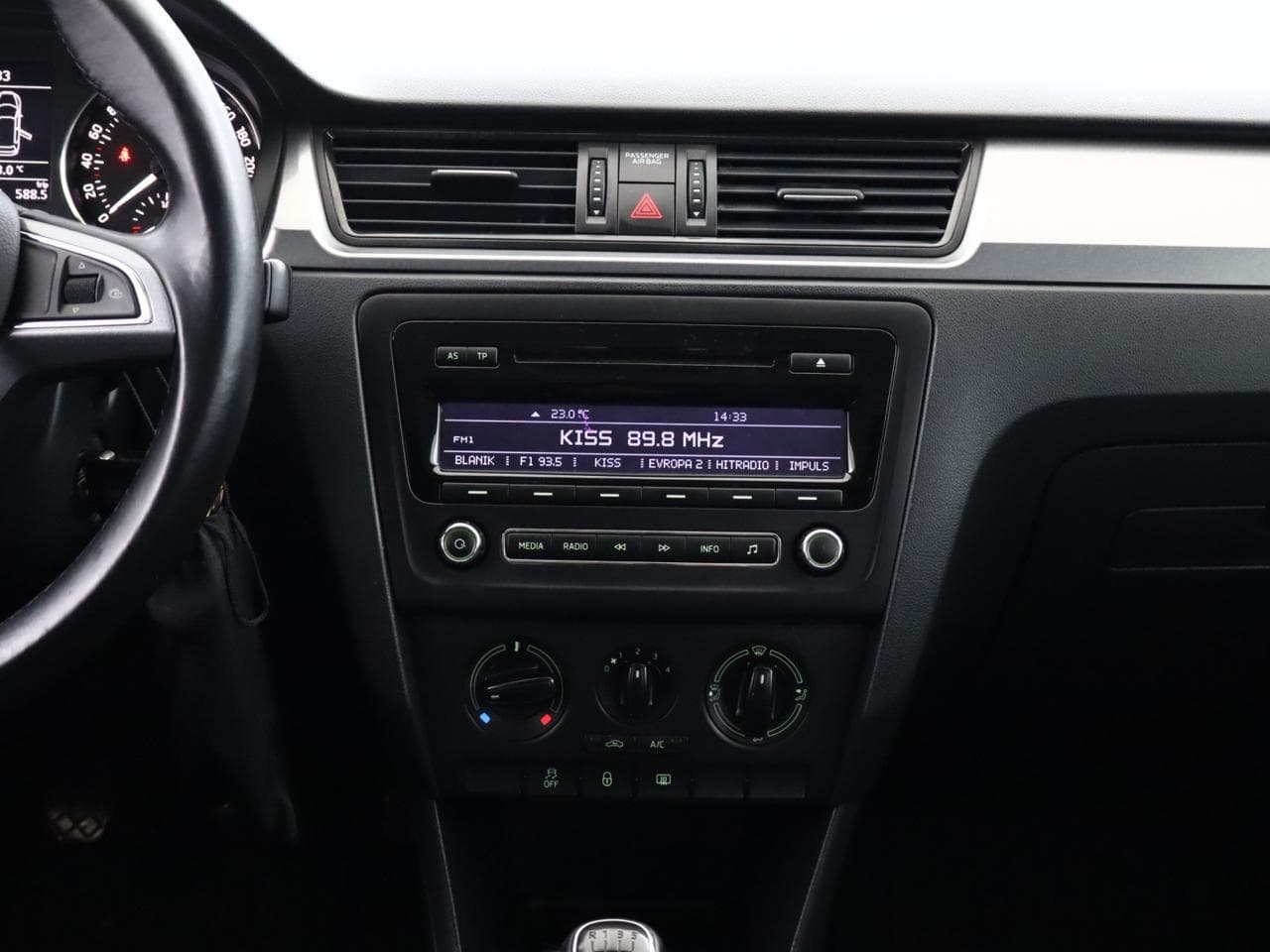 2015 Škoda RAPID - 16