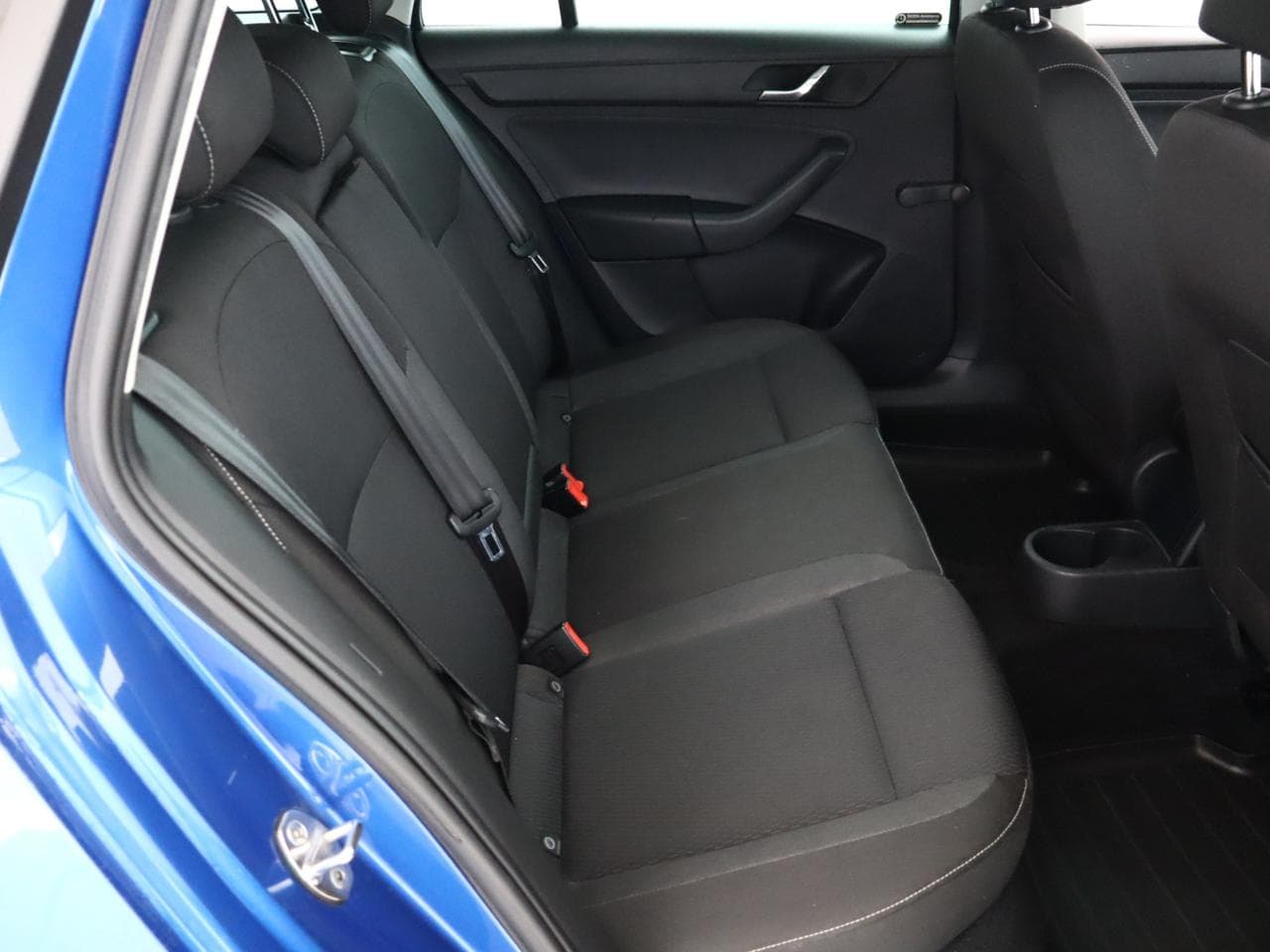 2015 Škoda RAPID - 11