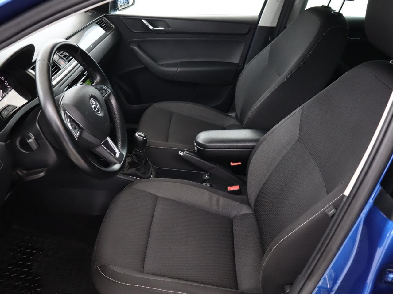 2015 Škoda RAPID - 14