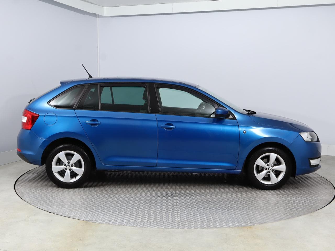 2015 Škoda RAPID - 8