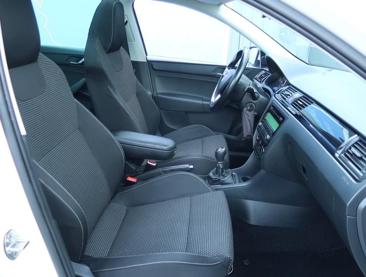 2014 Škoda RAPID - 12