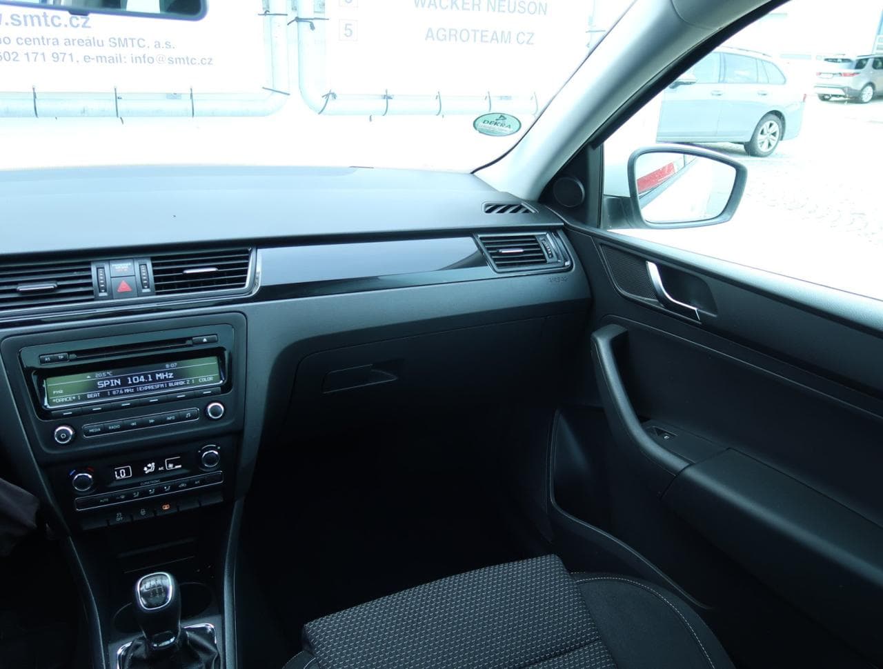 2014 Škoda RAPID - 11