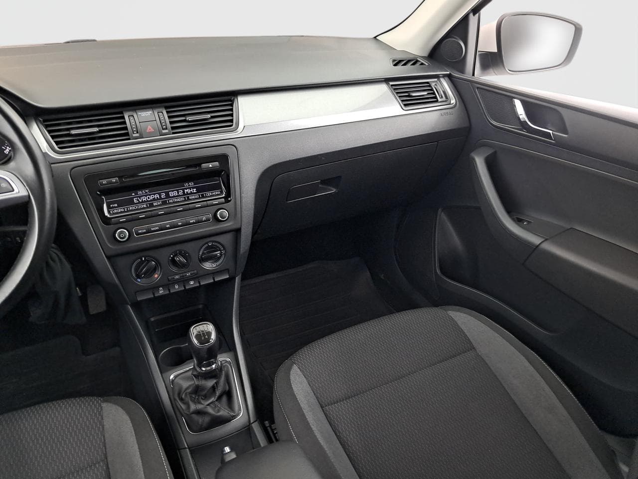 2015 Škoda RAPID - 11