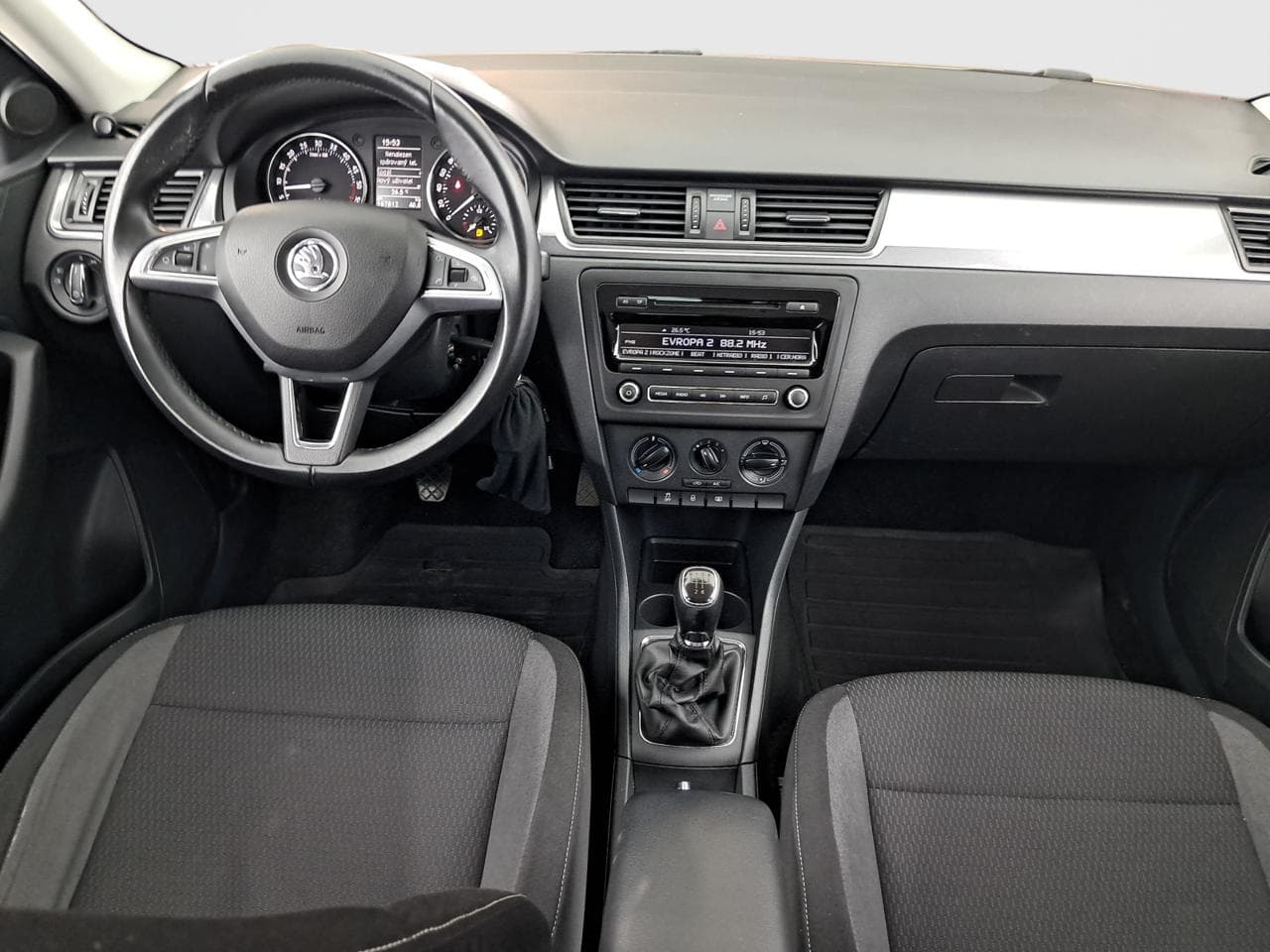 2015 Škoda RAPID - 10