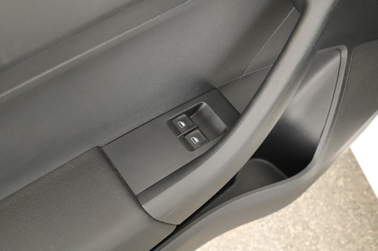 2013 Škoda RAPID - 18