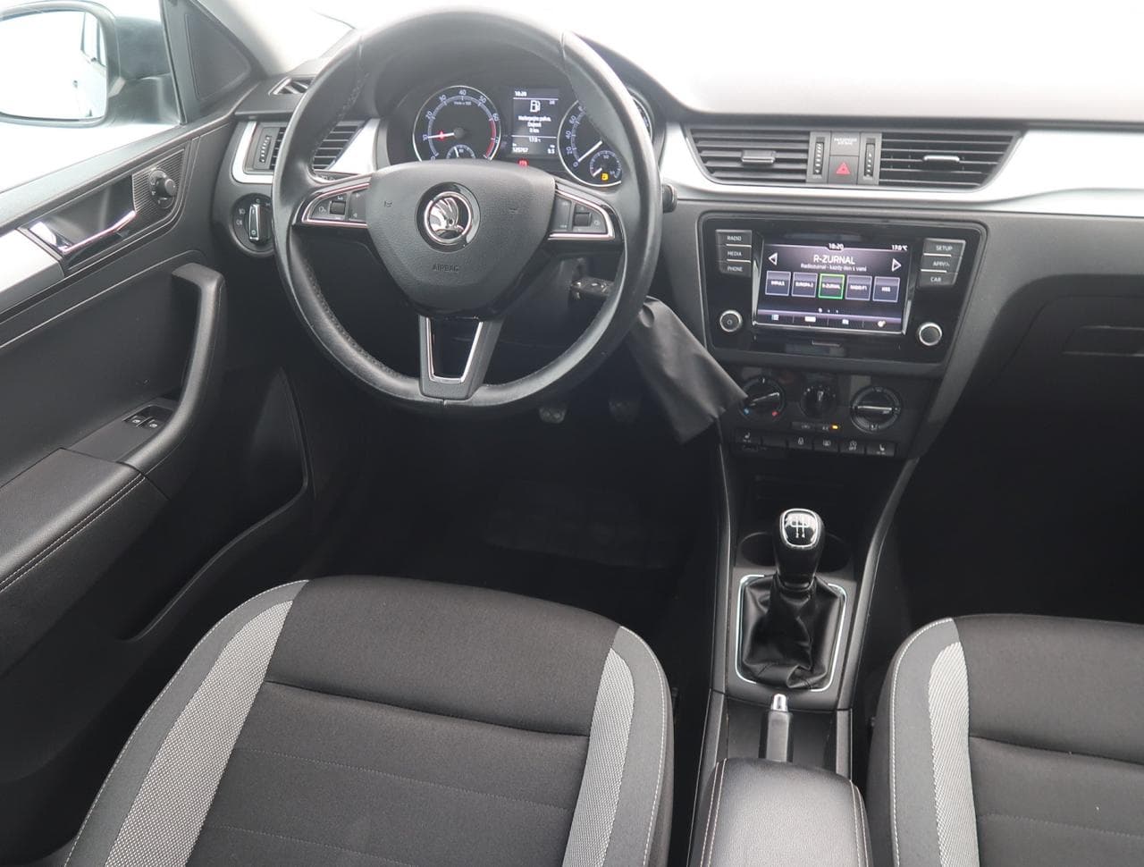 2019 Škoda RAPID - 9