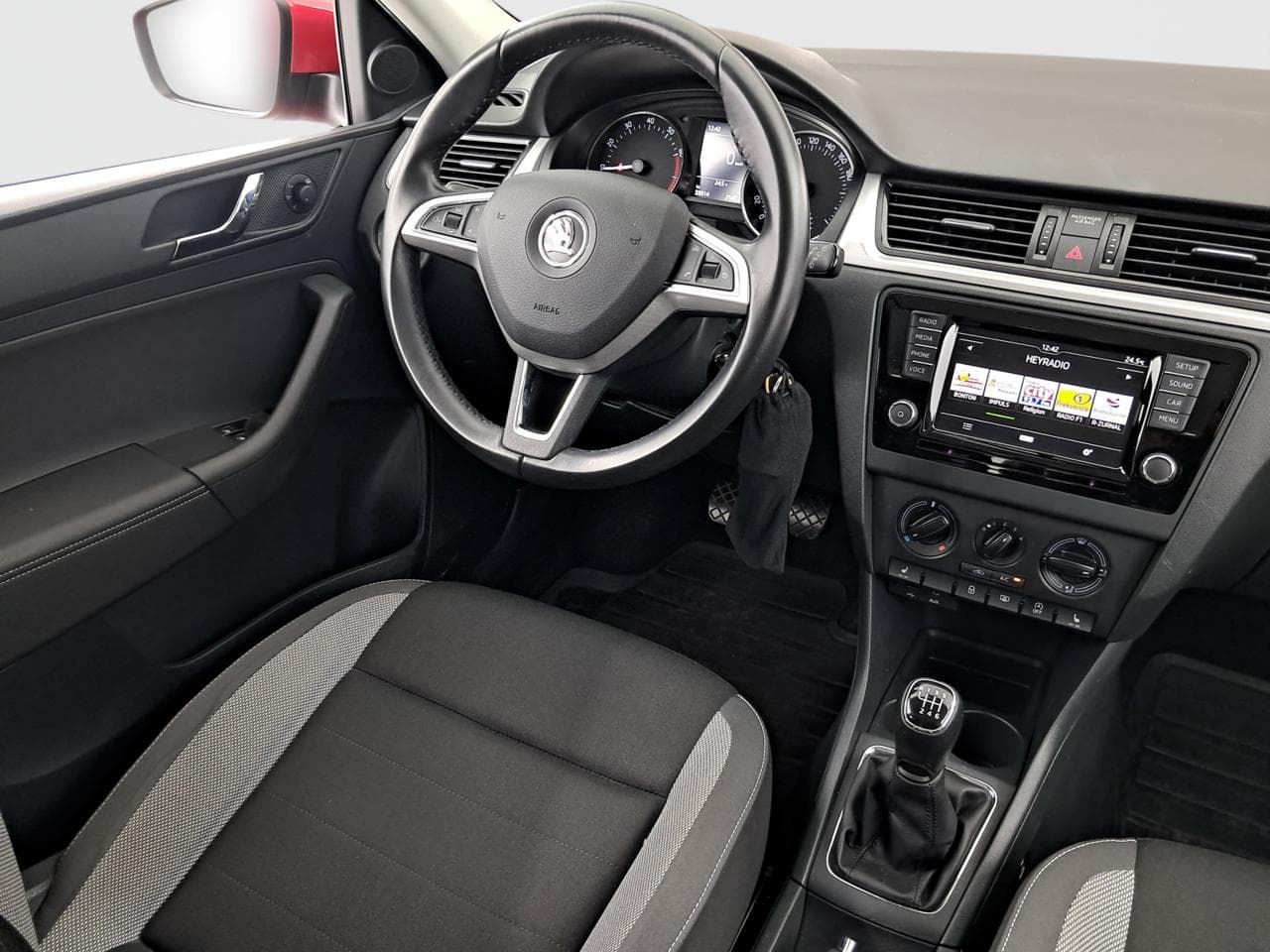 2017 Škoda RAPID - 9