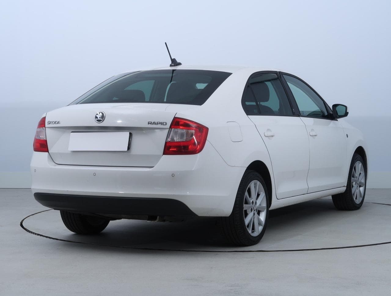2013 Škoda RAPID - 7