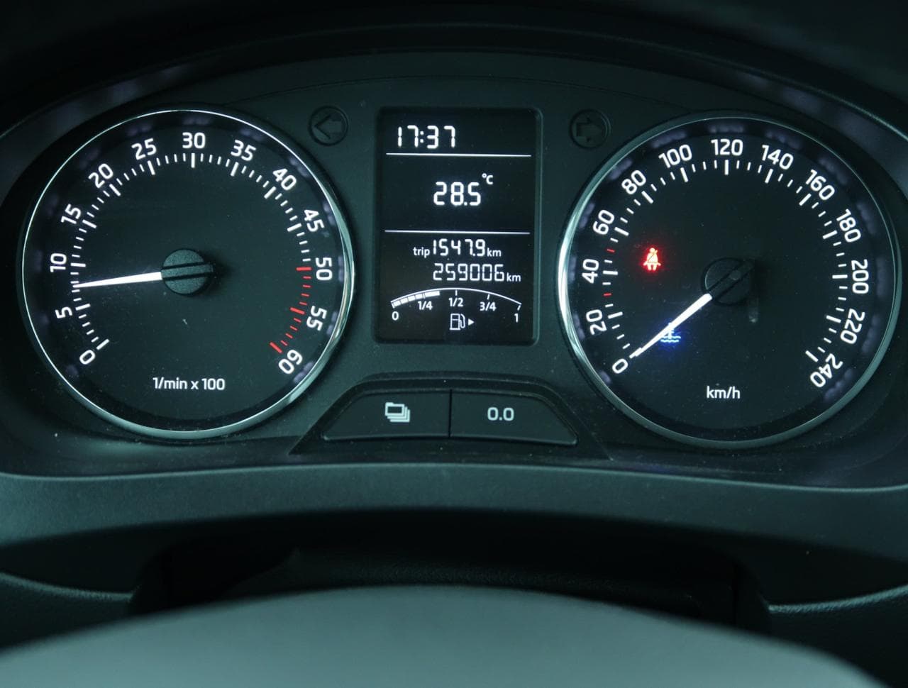 2013 Škoda RAPID - 17