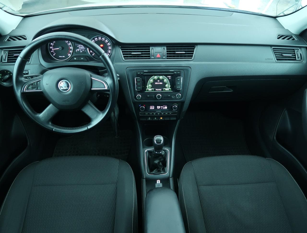 2013 Škoda RAPID - 10