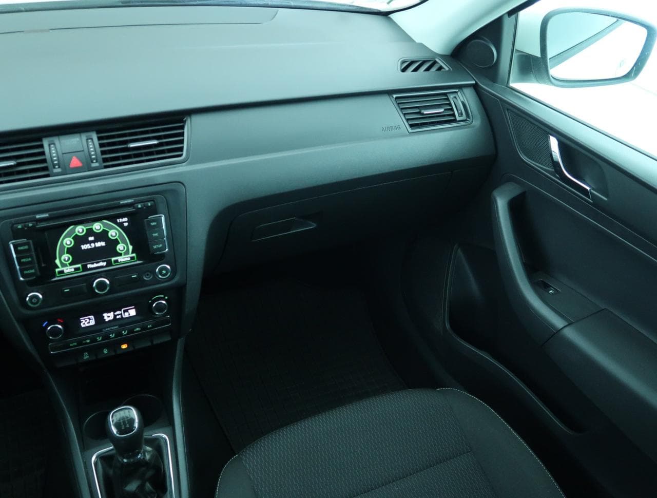 2013 Škoda RAPID - 11