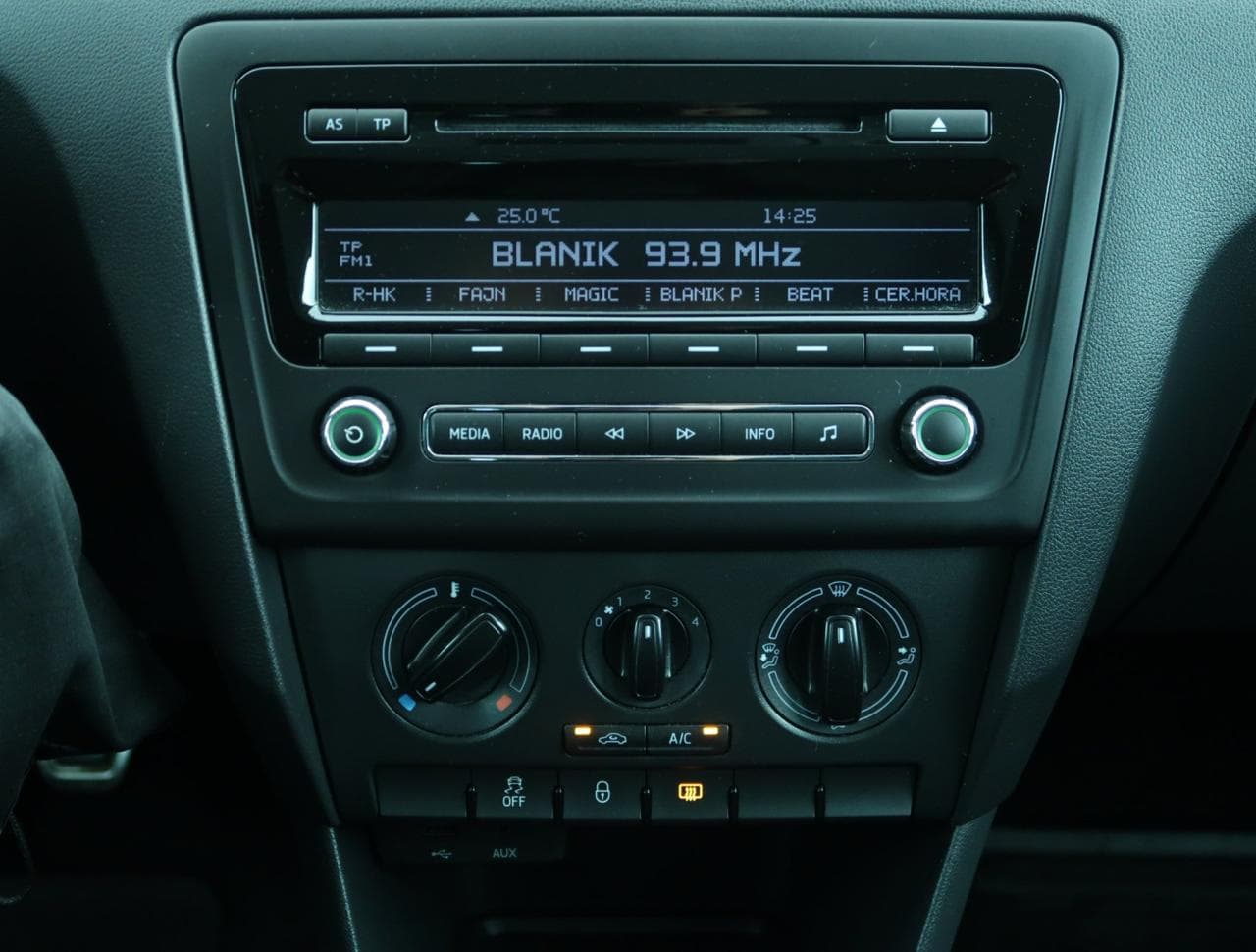 2015 Škoda RAPID - 18