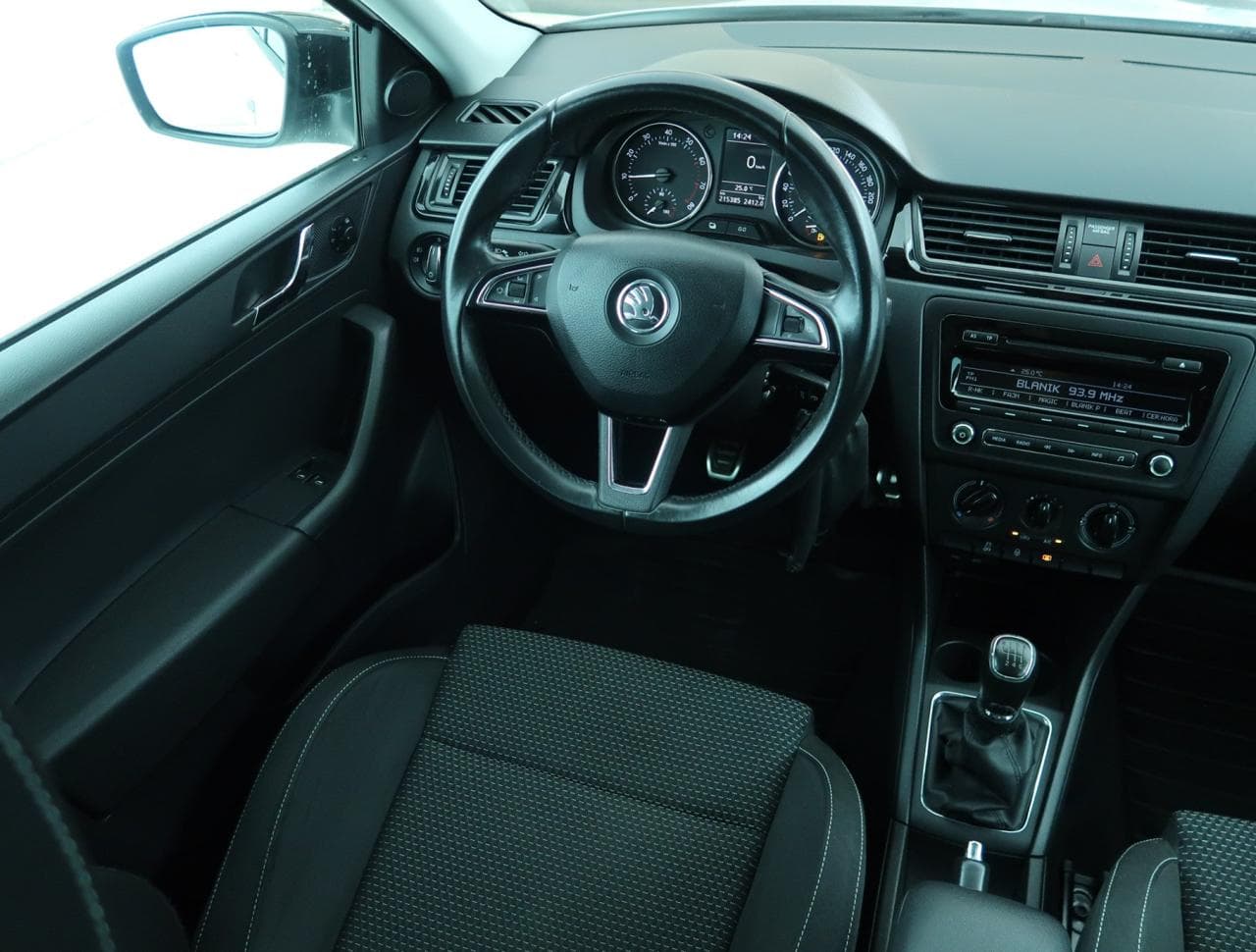 2015 Škoda RAPID - 9