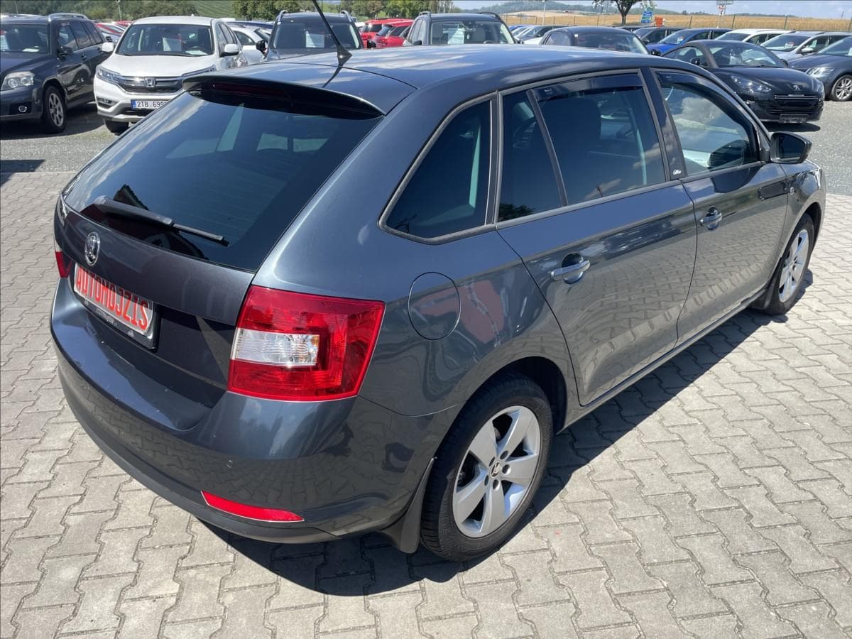 2015 Škoda RAPID - 10