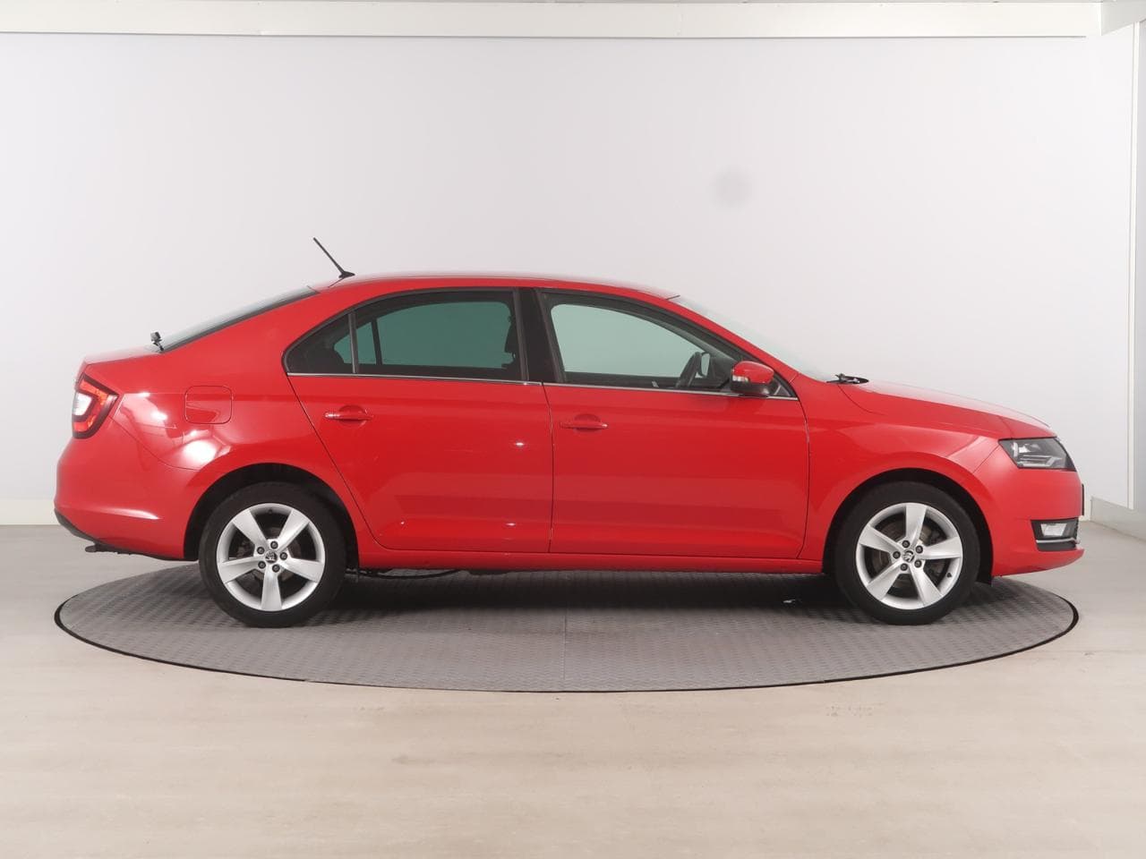 2019 Škoda RAPID - 8