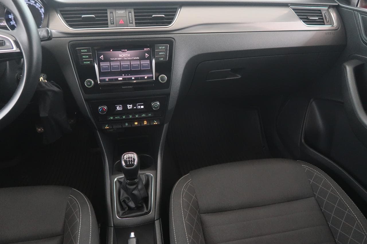 2019 Škoda RAPID - 11