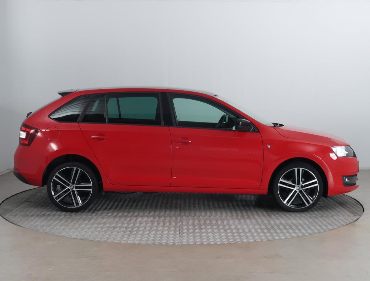 2015 Škoda RAPID - 8