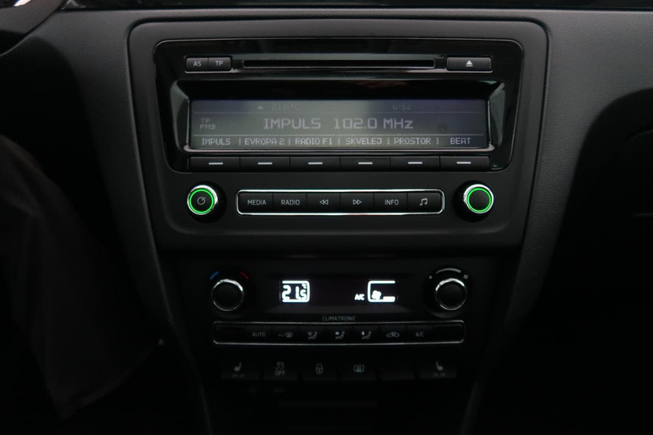 2015 Škoda RAPID - 18