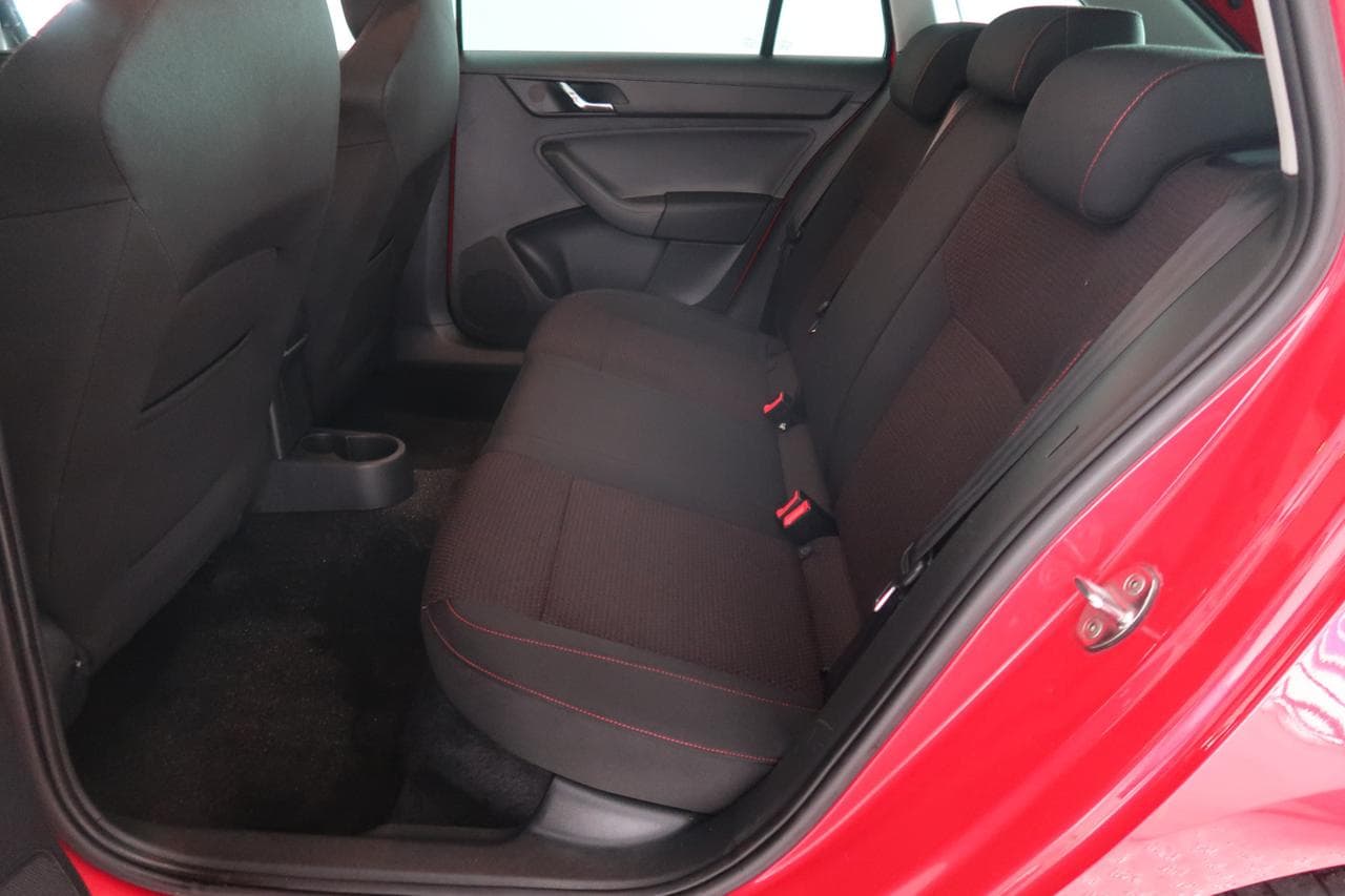 2015 Škoda RAPID - 15