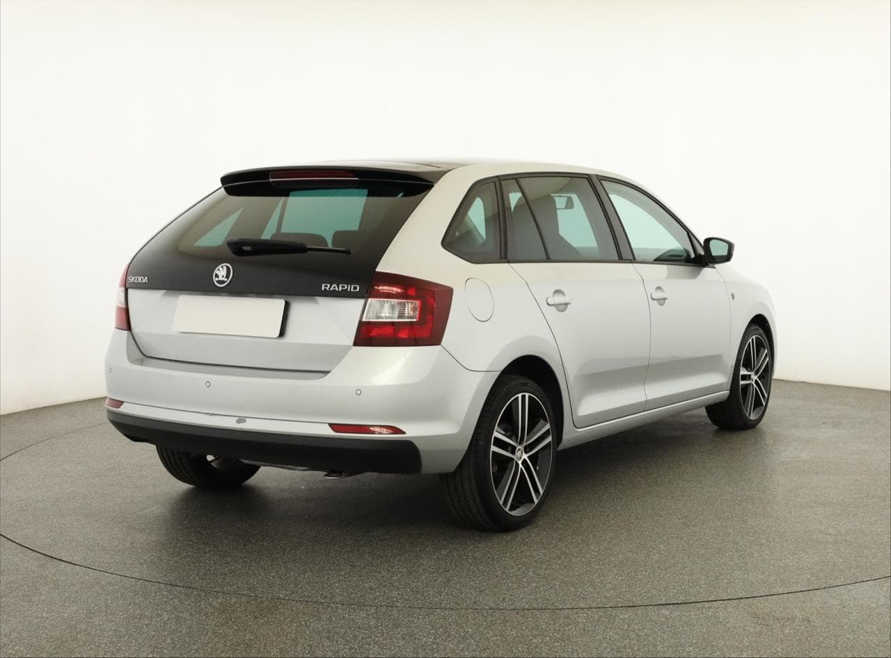 2014 Škoda RAPID - 7