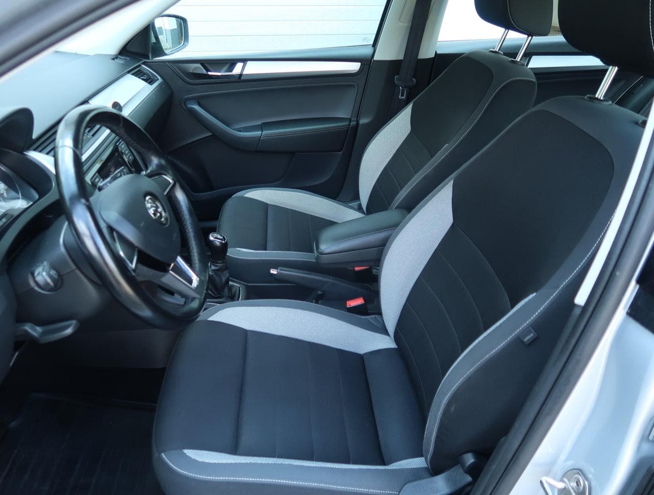 2018 Škoda RAPID - 16