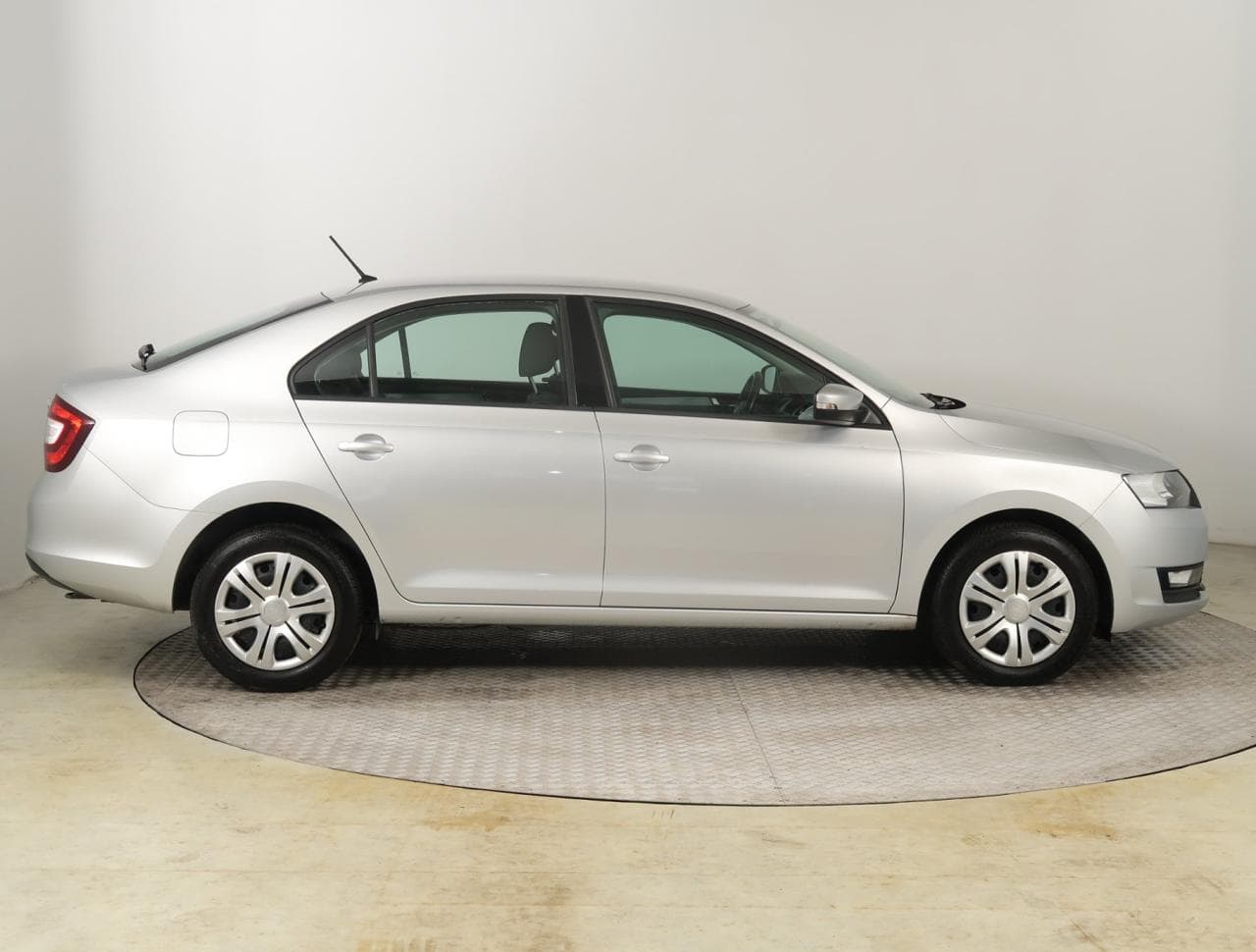 2018 Škoda RAPID - 8