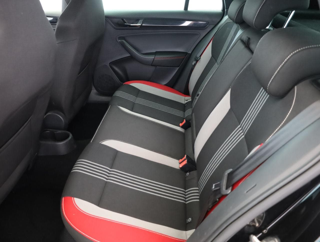 2017 Škoda RAPID - 12