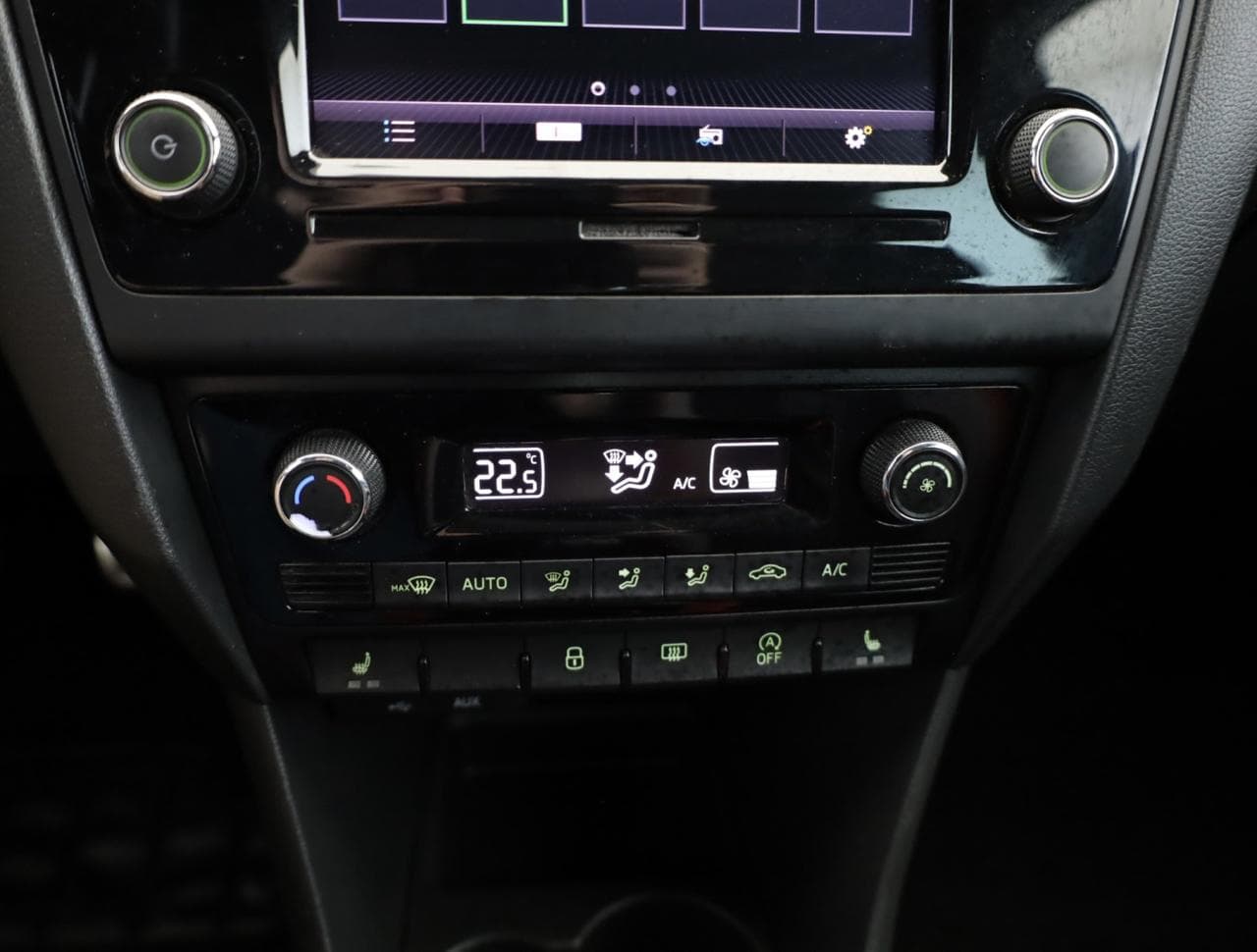 2017 Škoda RAPID - 16