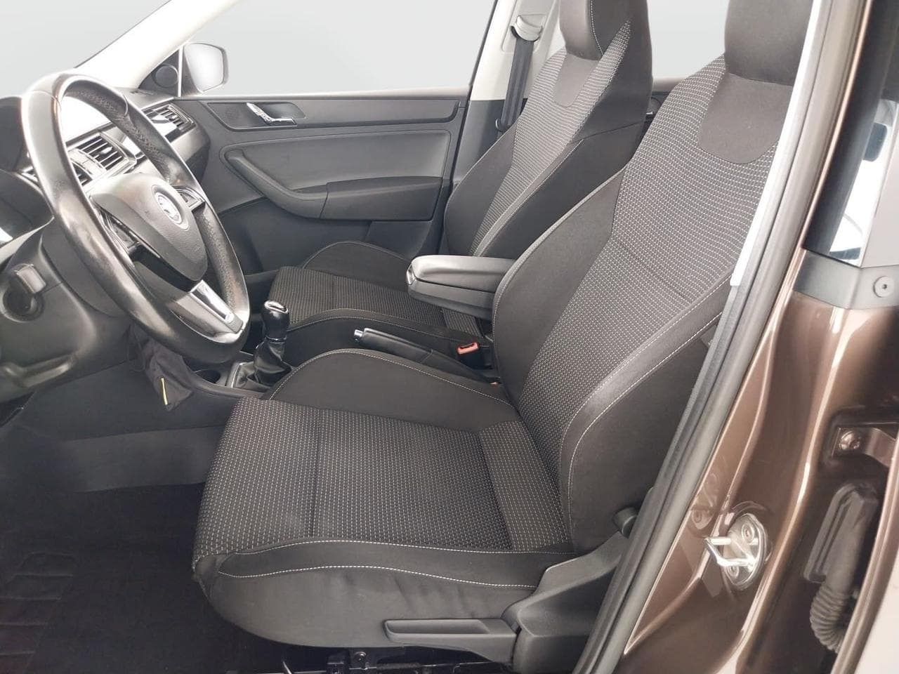 2015 Škoda RAPID - 16