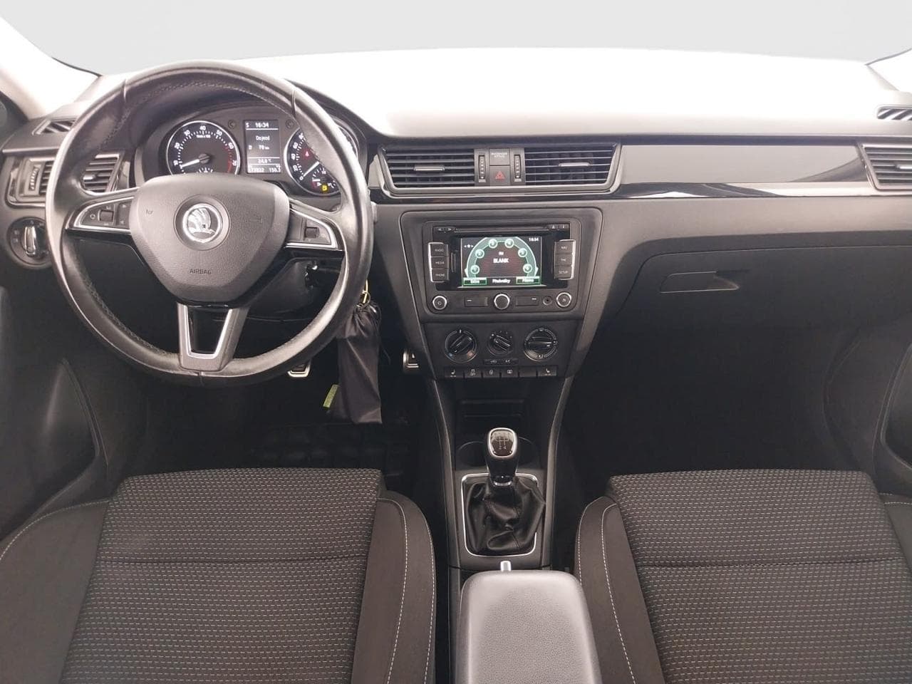 2015 Škoda RAPID - 10