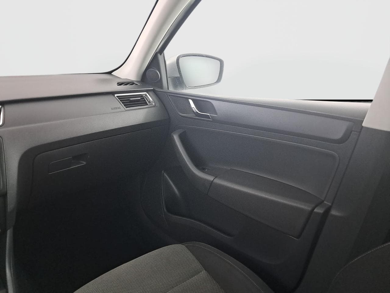 2013 Škoda RAPID - 11