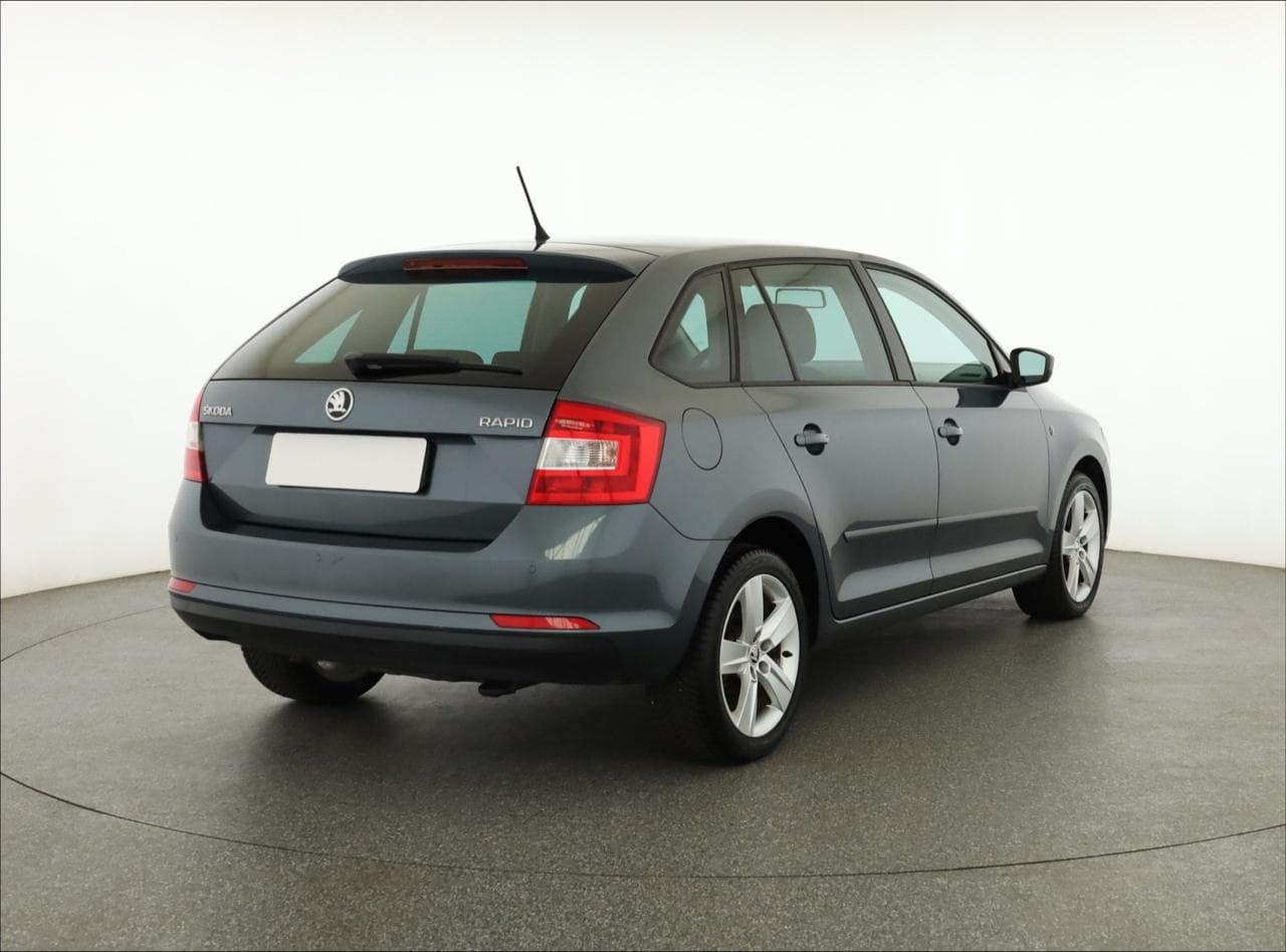 2014 Škoda RAPID - 7