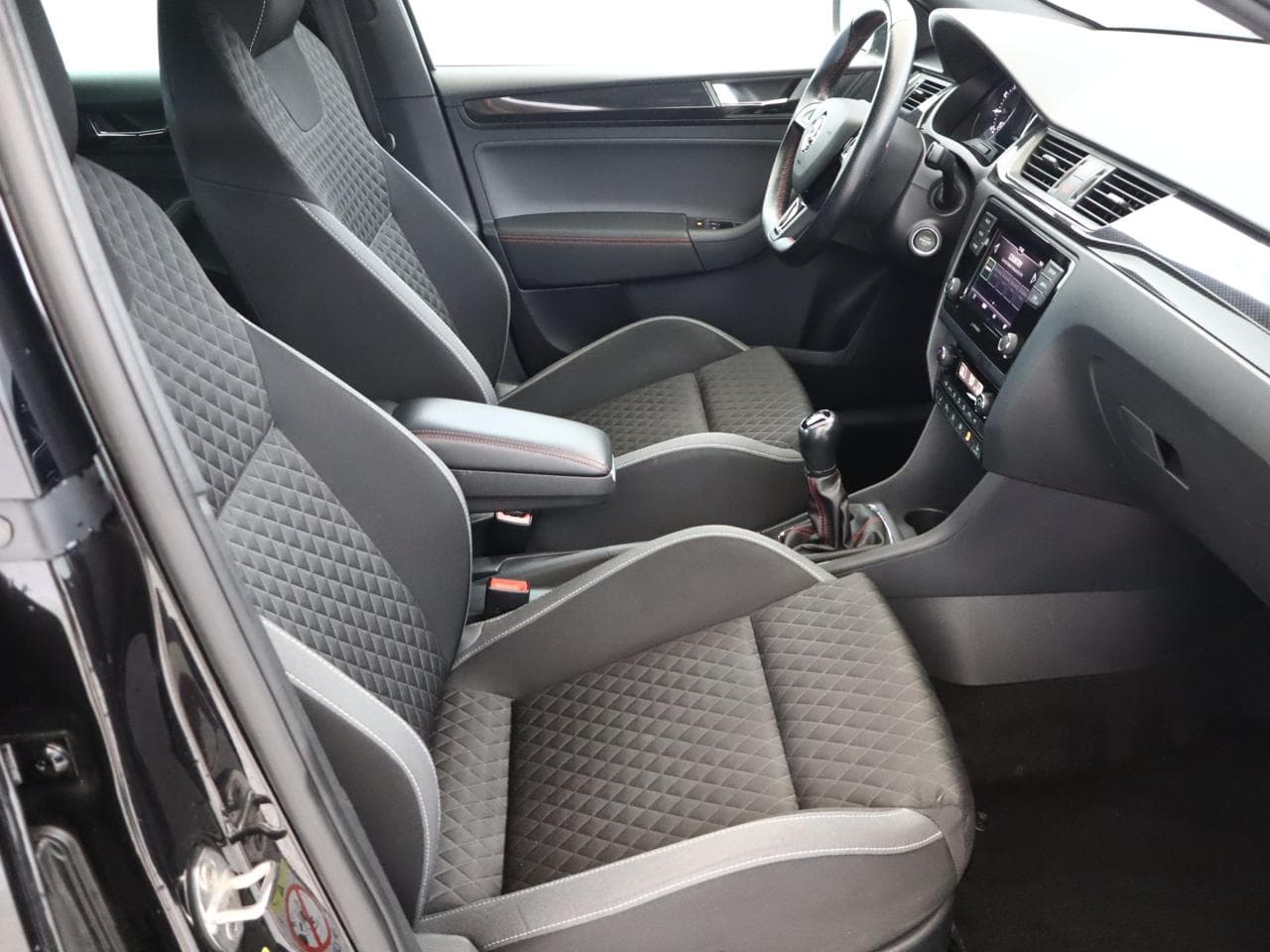 2019 Škoda RAPID - 10