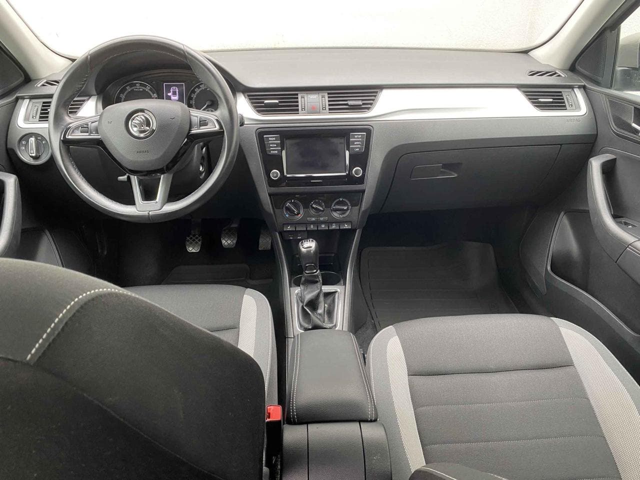 2017 Škoda RAPID - 8