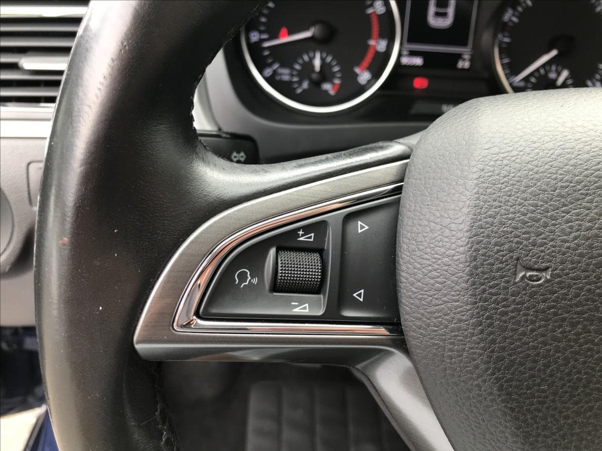 2016 Škoda RAPID - 12