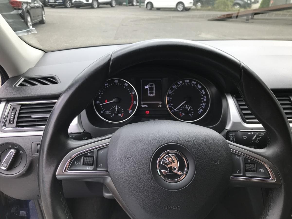 2016 Škoda RAPID - 8