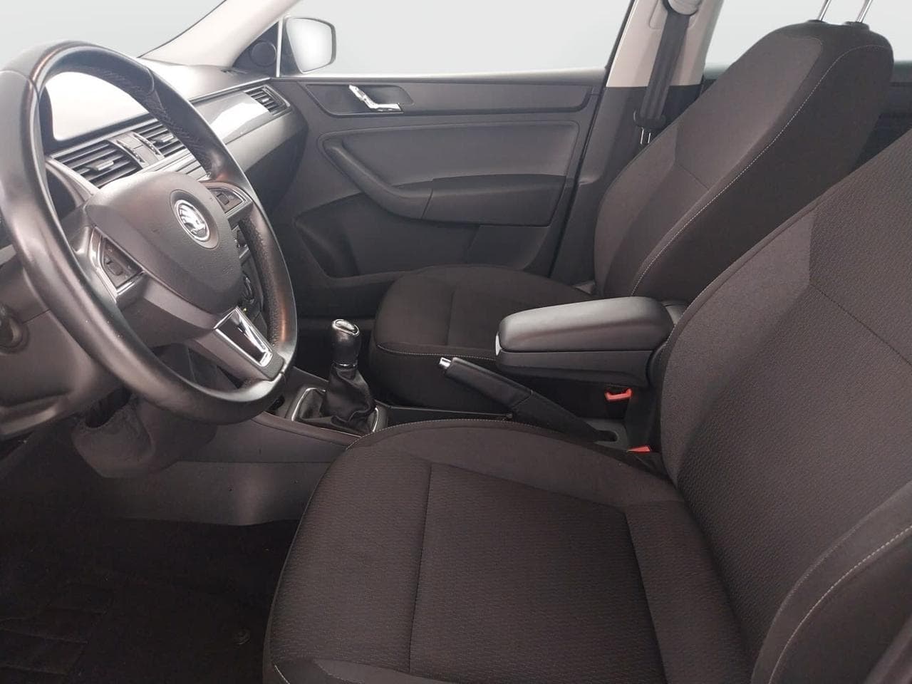 2015 Škoda RAPID - 16