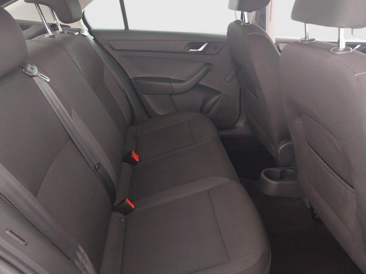 2015 Škoda RAPID - 13