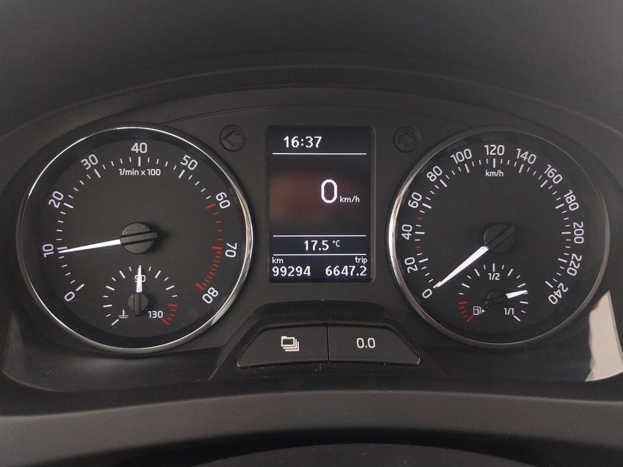 2015 Škoda RAPID - 17