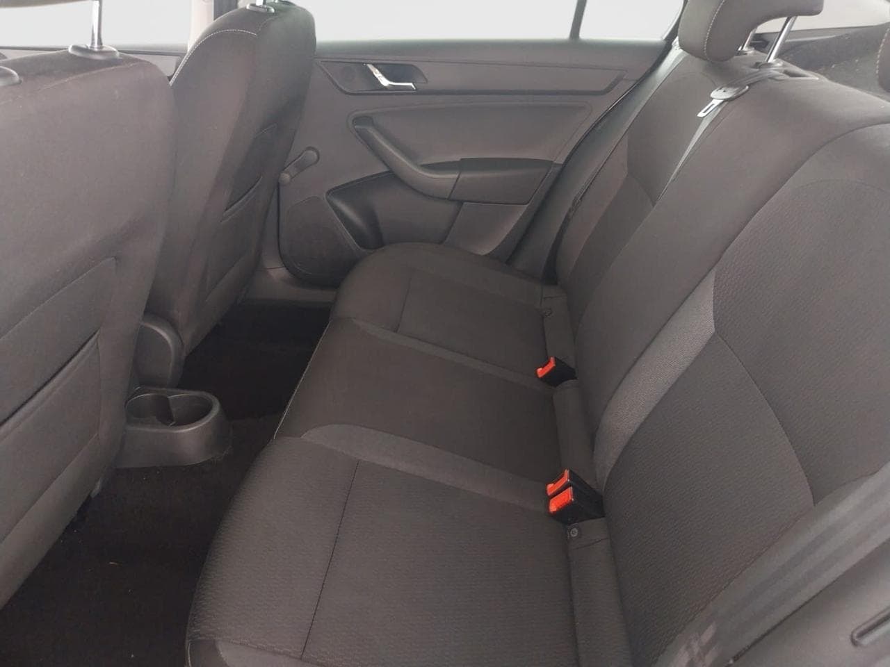 2015 Škoda RAPID - 15