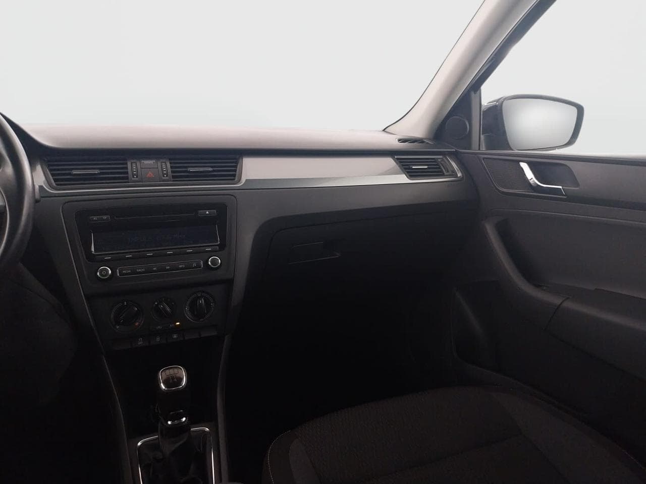 2015 Škoda RAPID - 9