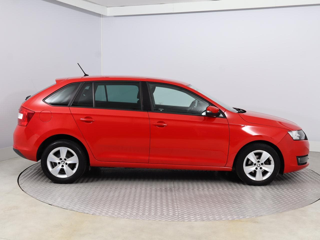 2015 Škoda RAPID - 8