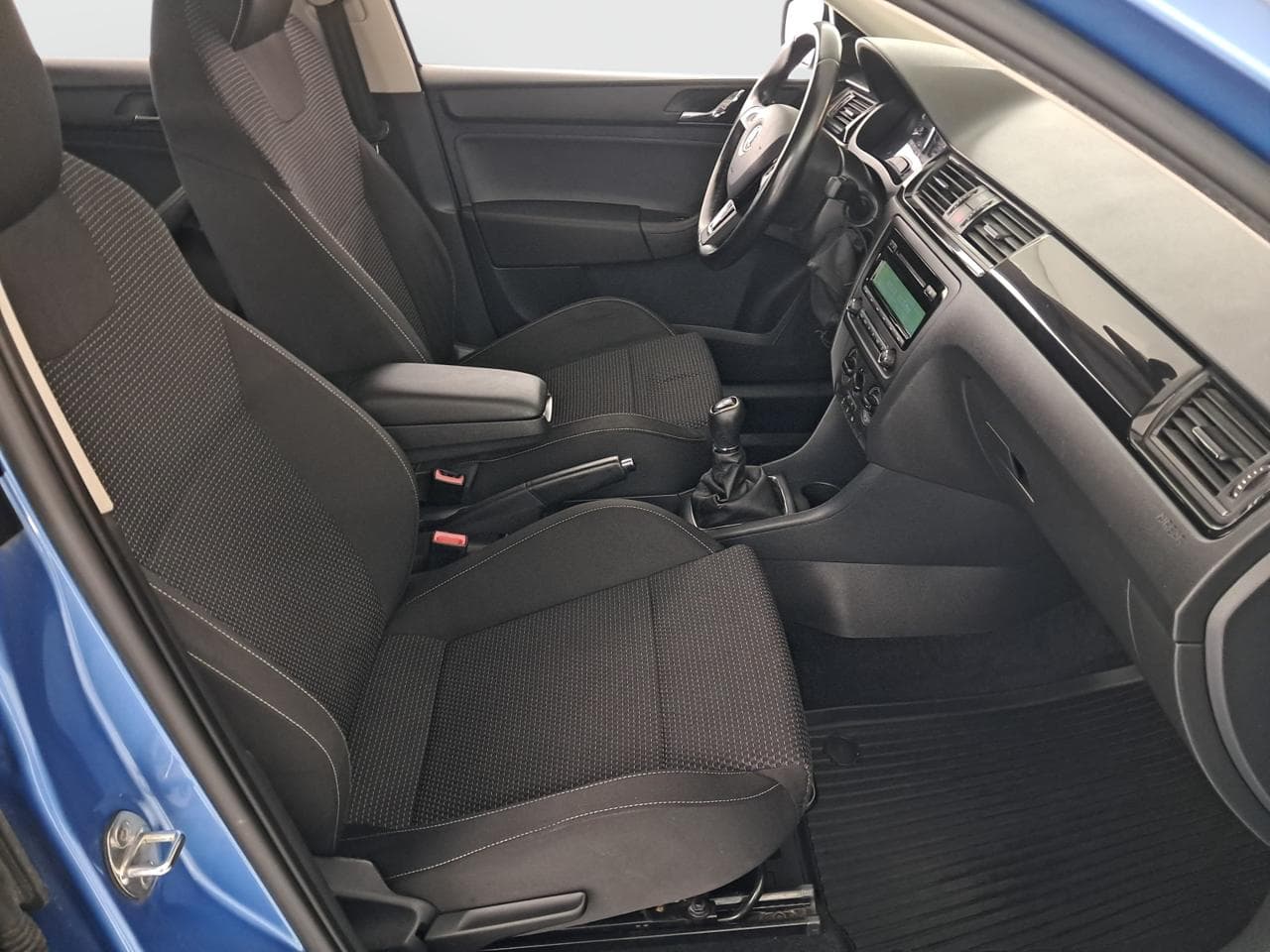 2015 Škoda RAPID - 12
