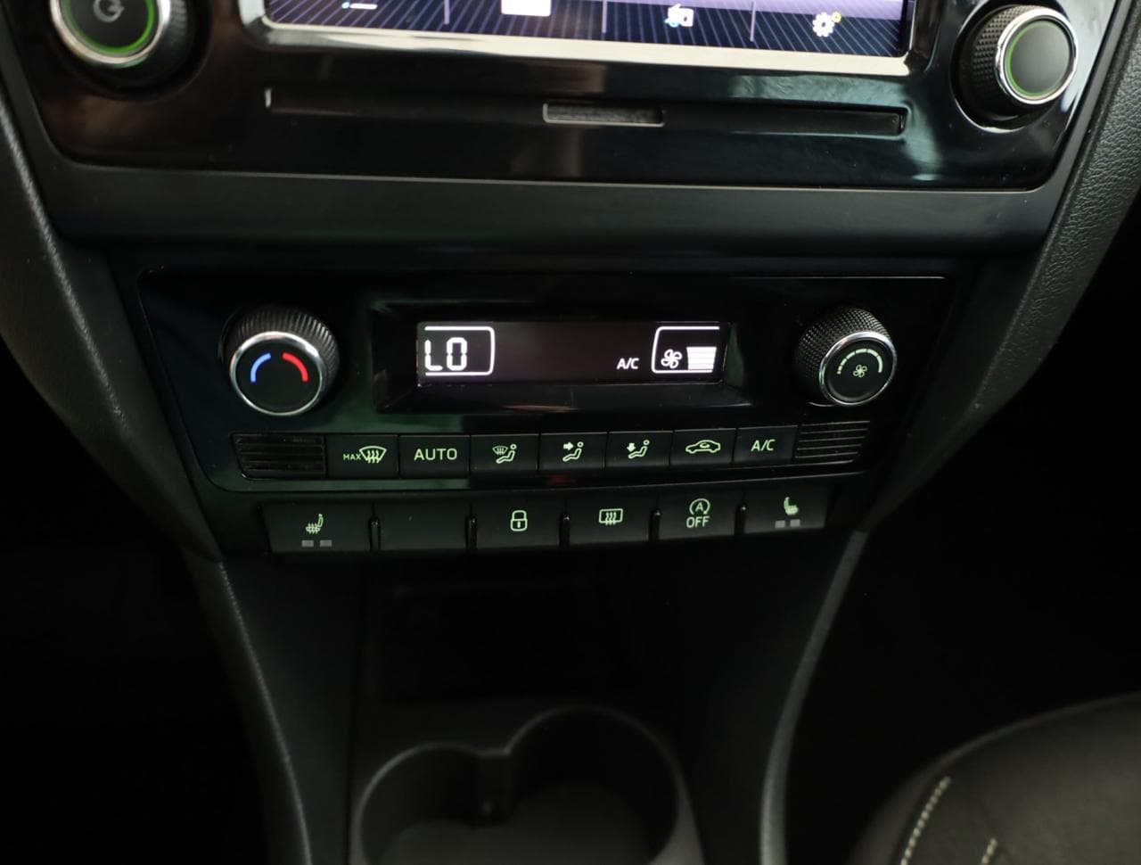 2018 Škoda RAPID - 16