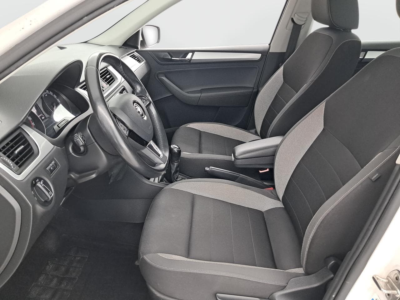 2018 Škoda RAPID - 16