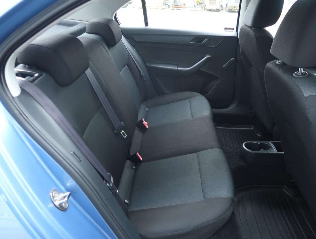 2013 Škoda RAPID - 13