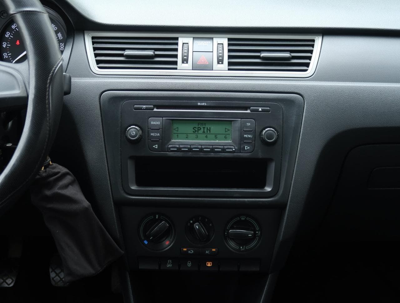 2013 Škoda RAPID - 18