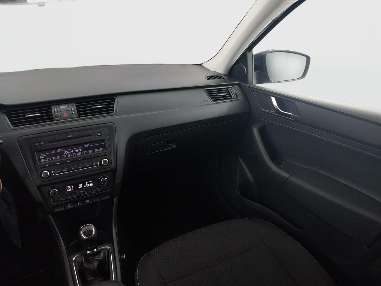 2013 Škoda RAPID - 11