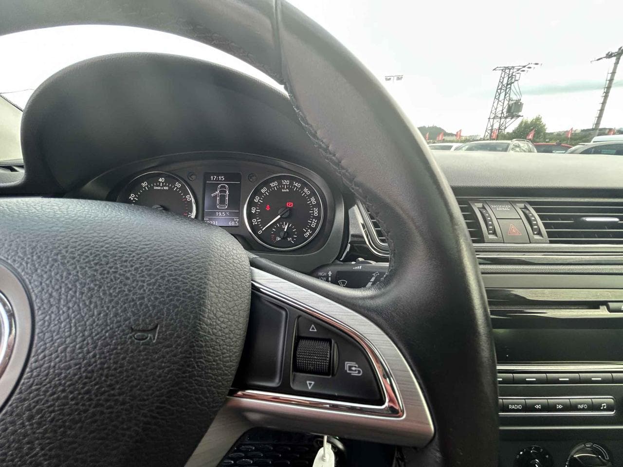 2014 Škoda RAPID - 17